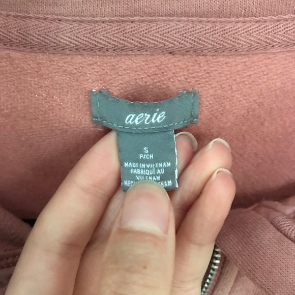 Aerie Quarter-Zip Cropped Sweatshirt - Picture 3 of 4